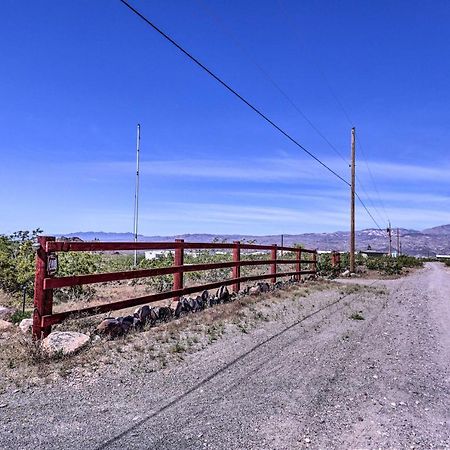 Rustic Bullhead City Retreat With Porch And Views Экстерьер фото