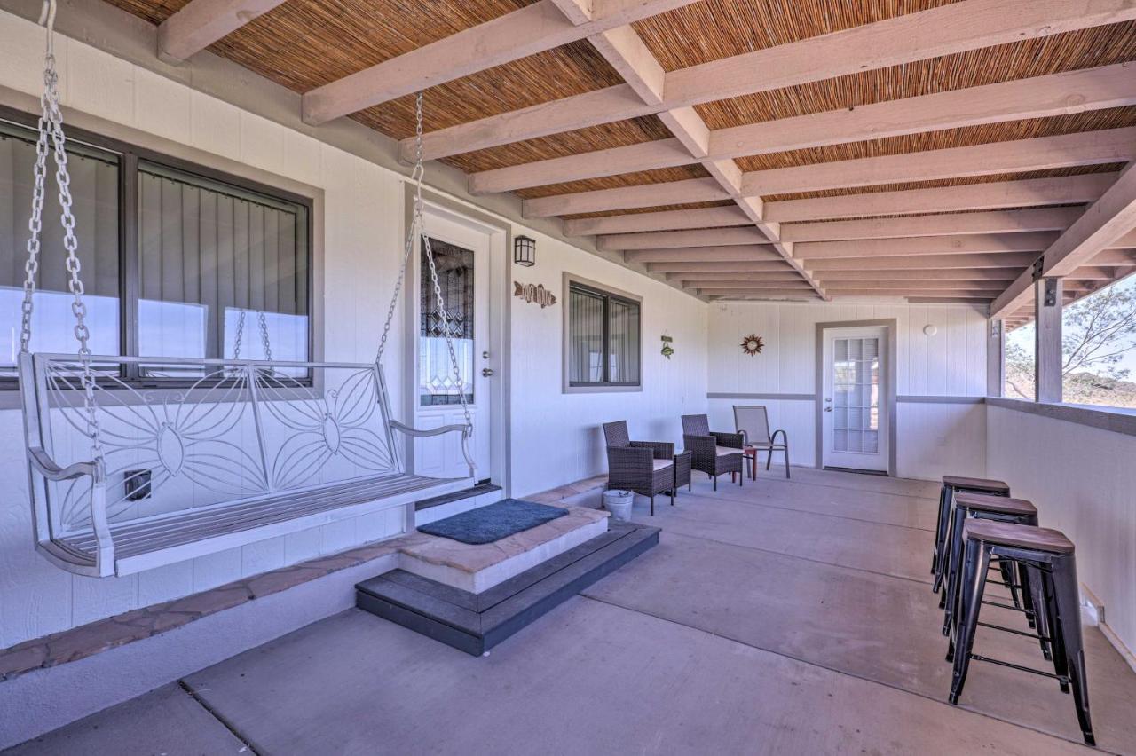 Rustic Bullhead City Retreat With Porch And Views Экстерьер фото
